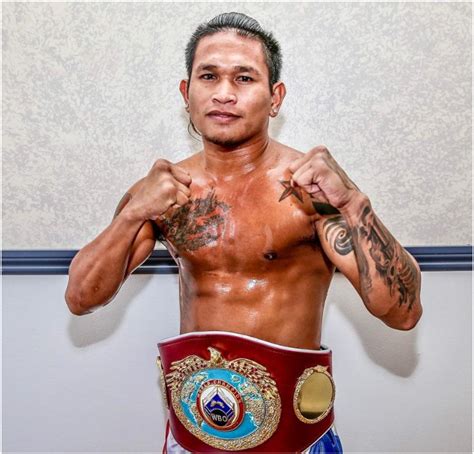John Riel Casimero Biography: Age, Net Worth, Instagram, .